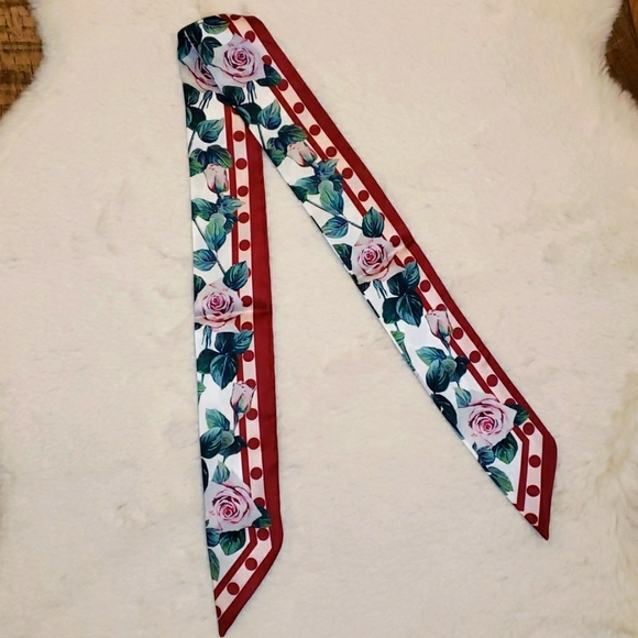 New Roses 🌹 Silk Skinny Scarf Twilly - Picture 2 of 4